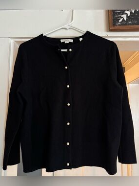 Vince Black Pearl Button Wool-Cashmere Blend Cardigan